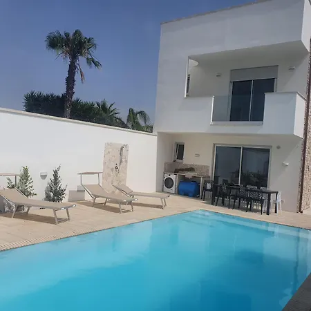 Casa de Férias Tre Cuori Con Piscina Privata - Villaggio Boncore *